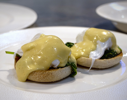 Eggs Florentine served on a plate. 