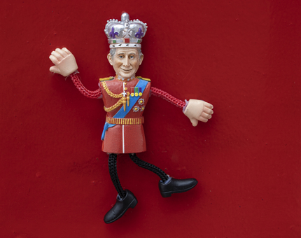 A novelty dangly keyring of The King. 